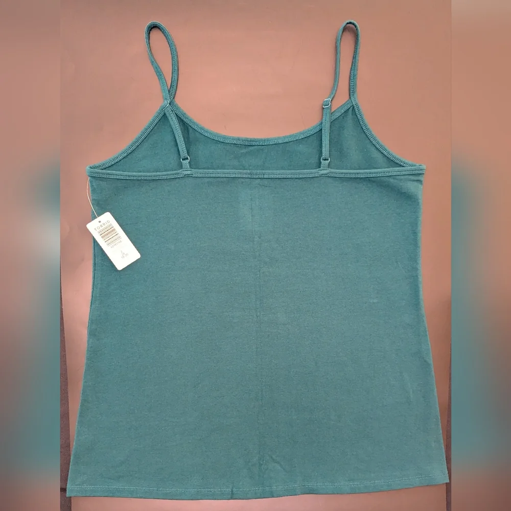 Torrid Foxy Cami Botanical Green Size 2 NWT - Picture 6 of 10